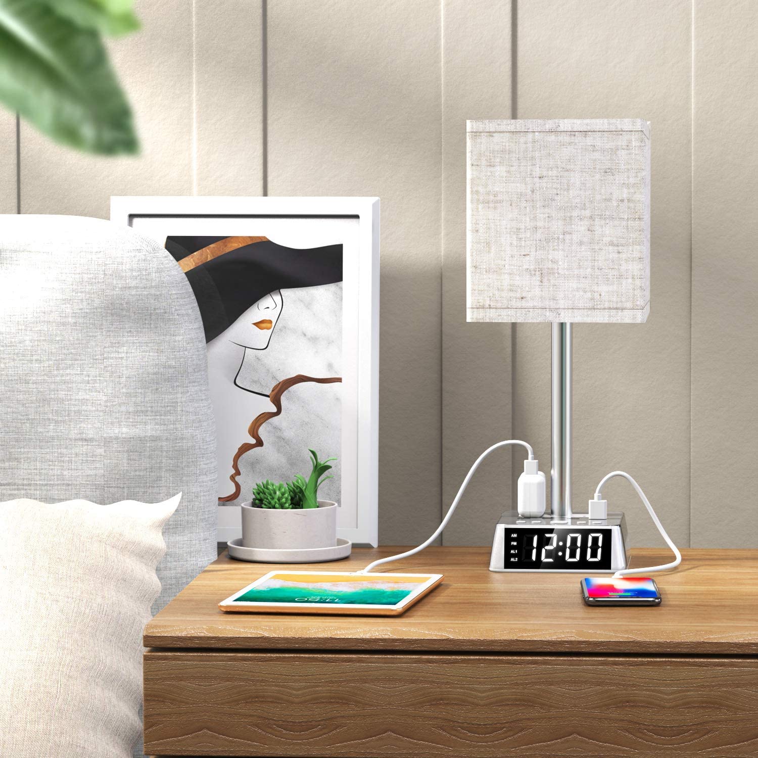 Table Lamp, 4 USB Ports &amp; AC Power Outlets, Alarm Clock - AutorDeIdeas